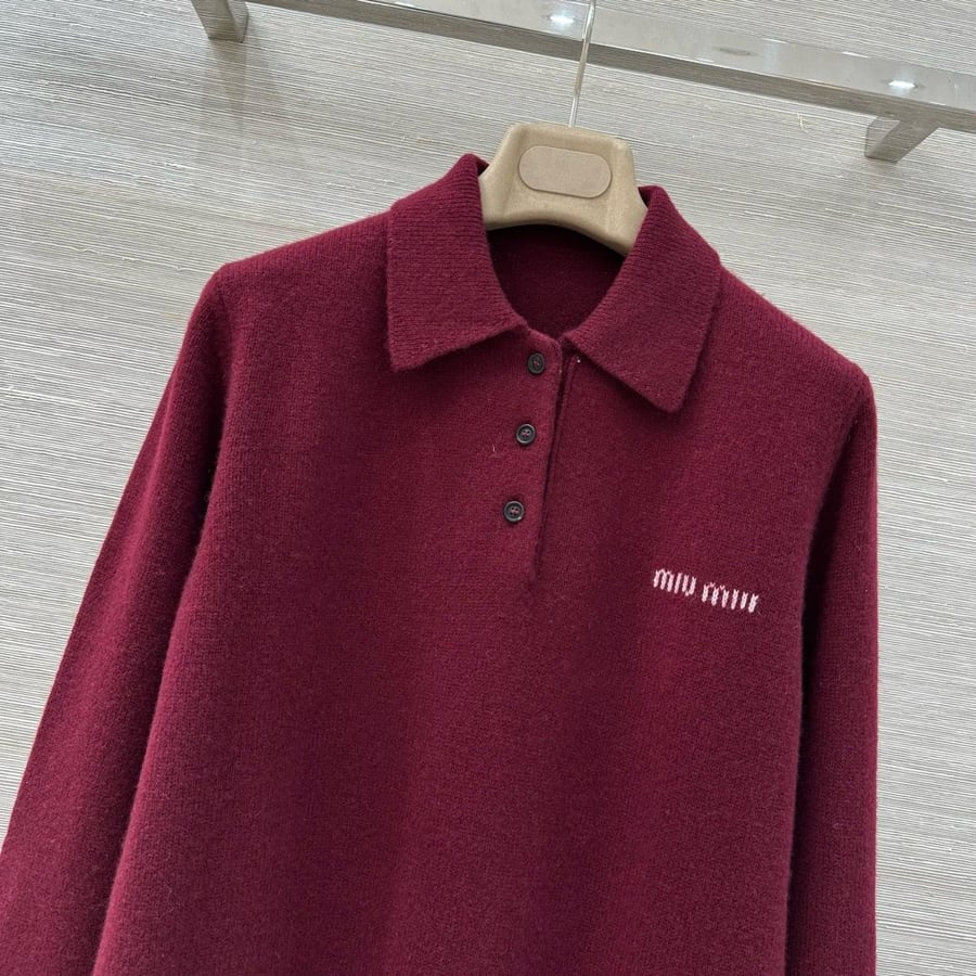 تشيرت ماركة ميو ميو - Miu Miu