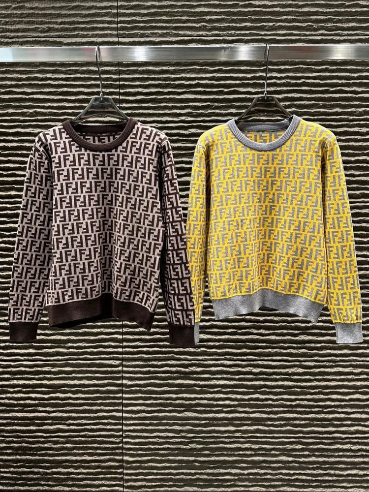 تشيرت ماركة فندي (Fendi