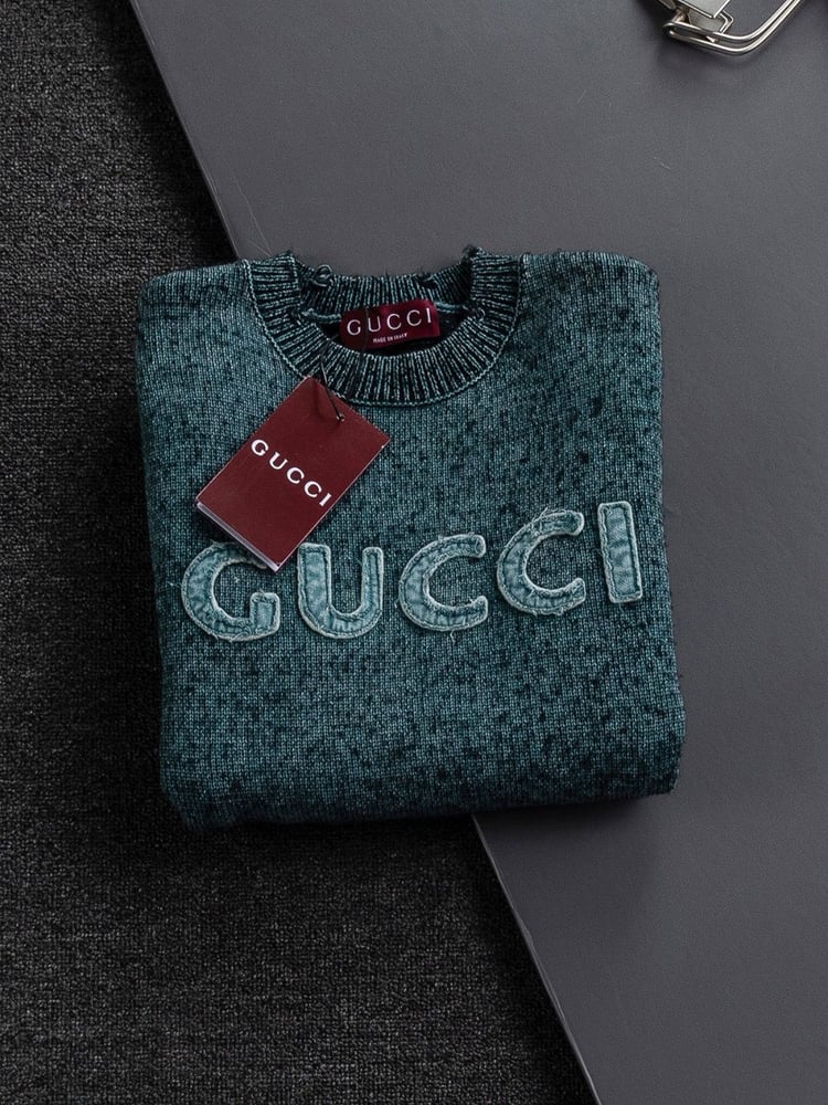 تشيرت ماركة غوتشي (Gucci)
