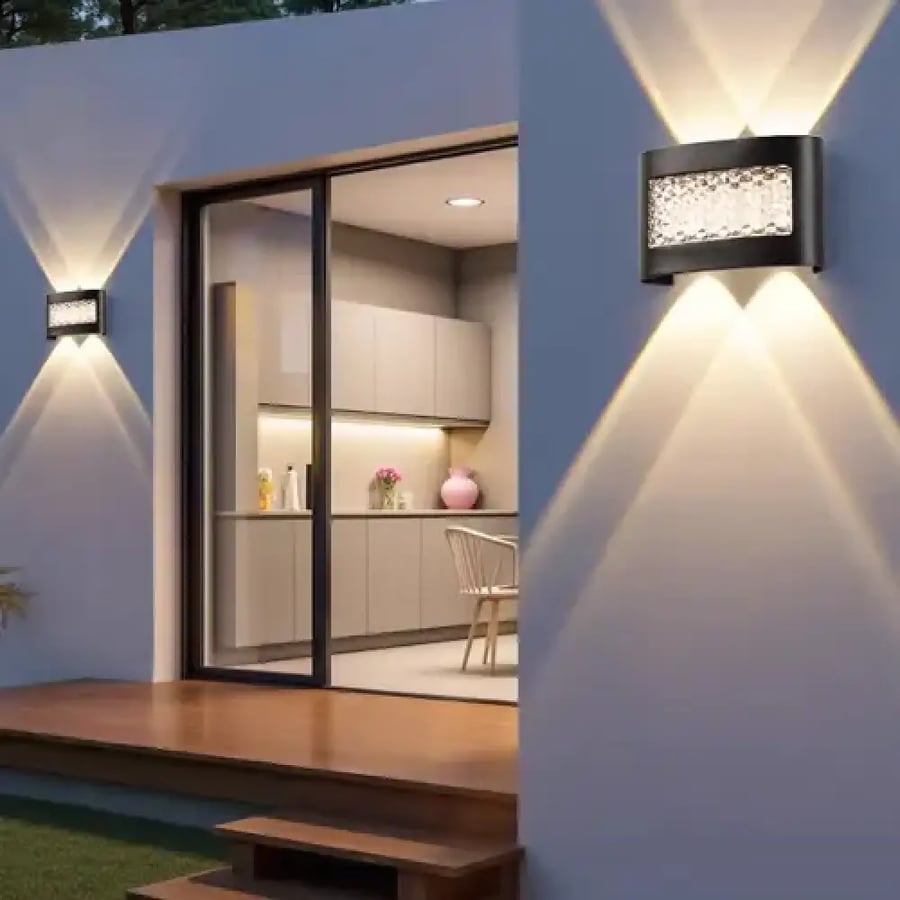 جداري بوابة خارجي اسود شفاف لون الانارة اصفر 4 عيون 7 واط LED