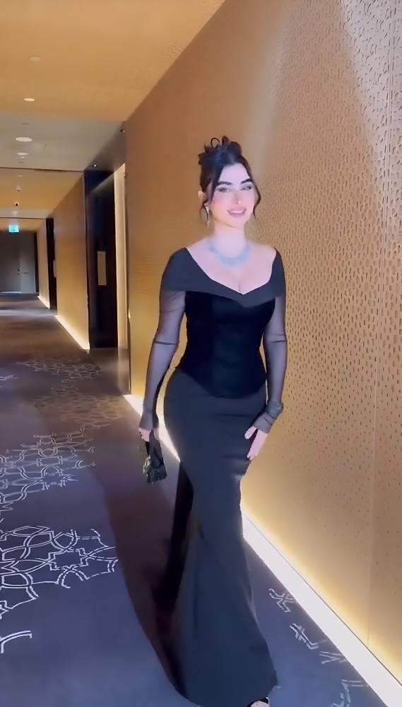 فستان نسرين