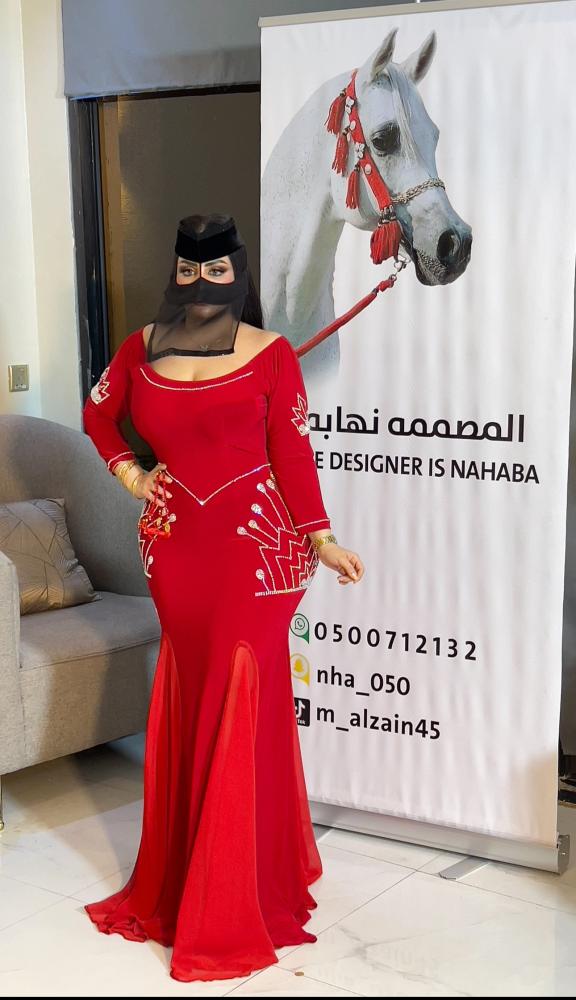فستان كرستال