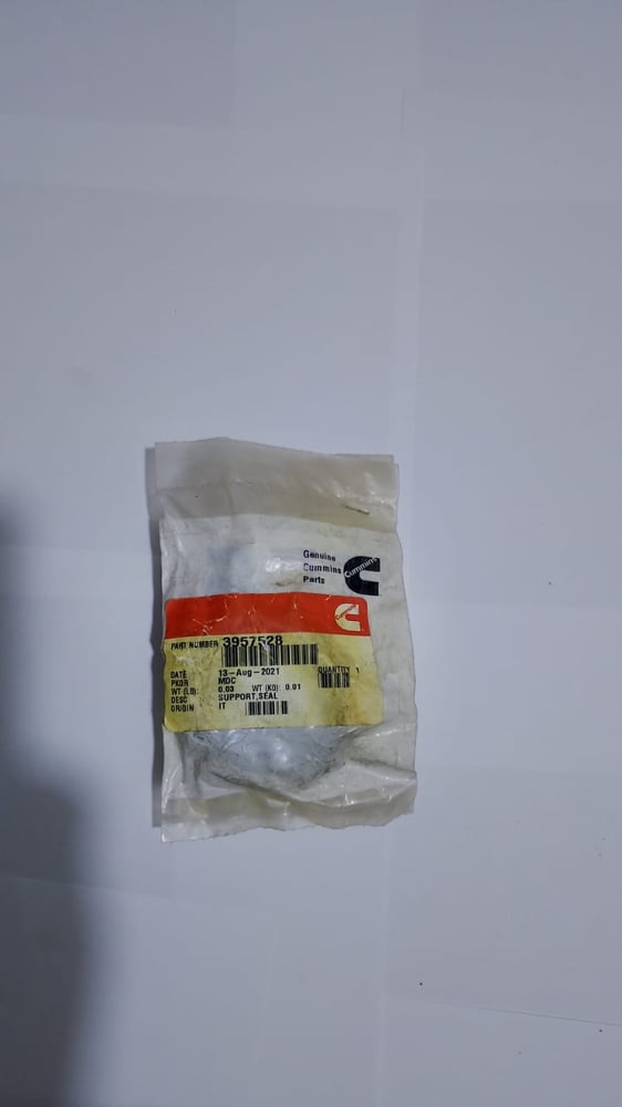 Genuine Cummins Seal Support-D19 3957528