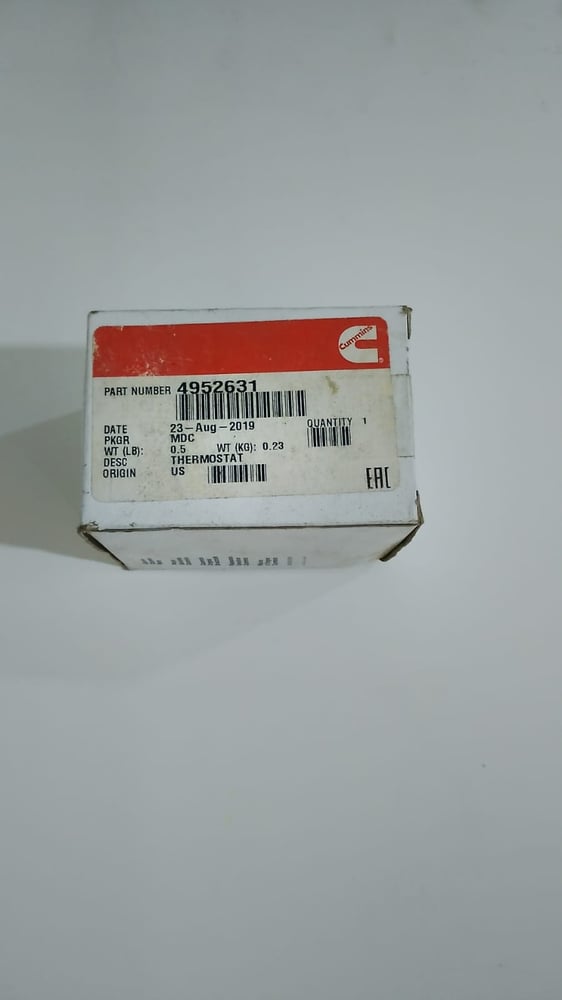 Genuine Cummins Thermostat 4952631