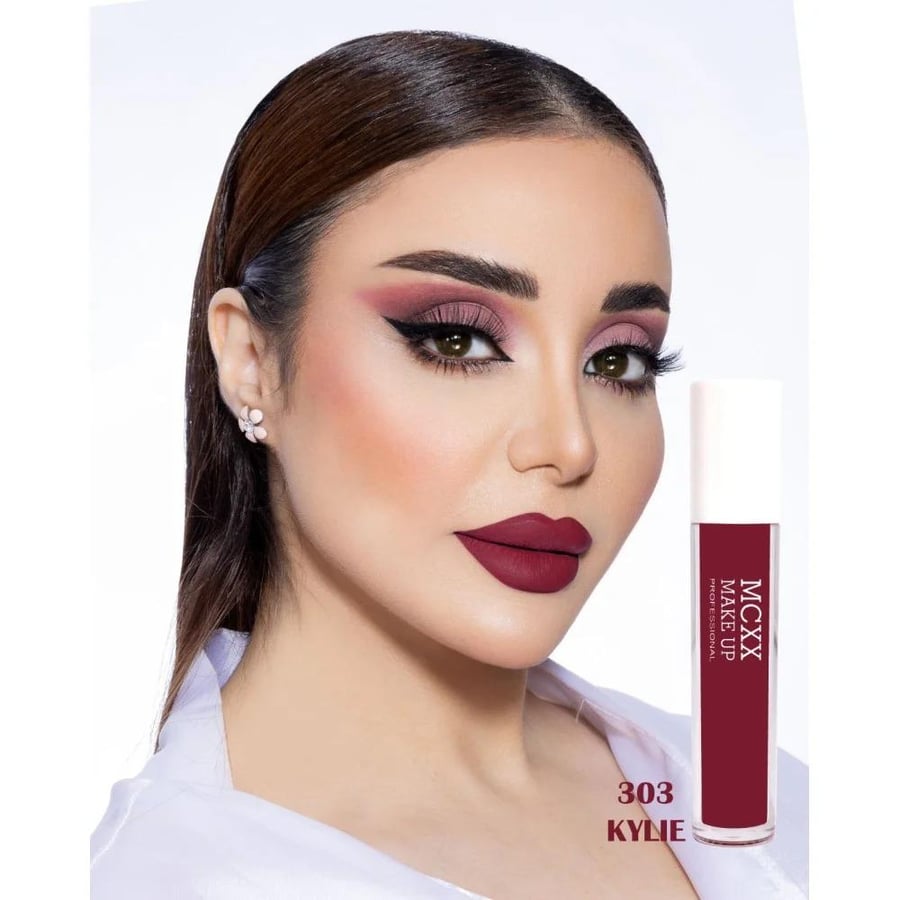 Kylie Lipstick 303