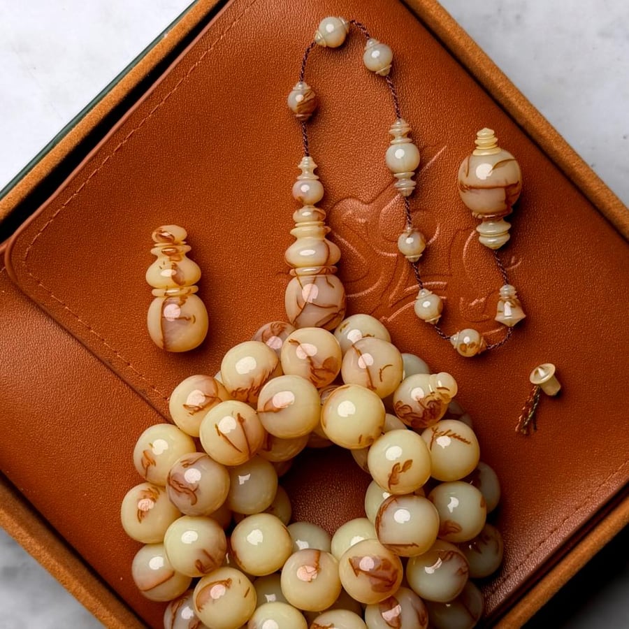 Domeh rosary, carved, machining, Al-Nujoom factory
