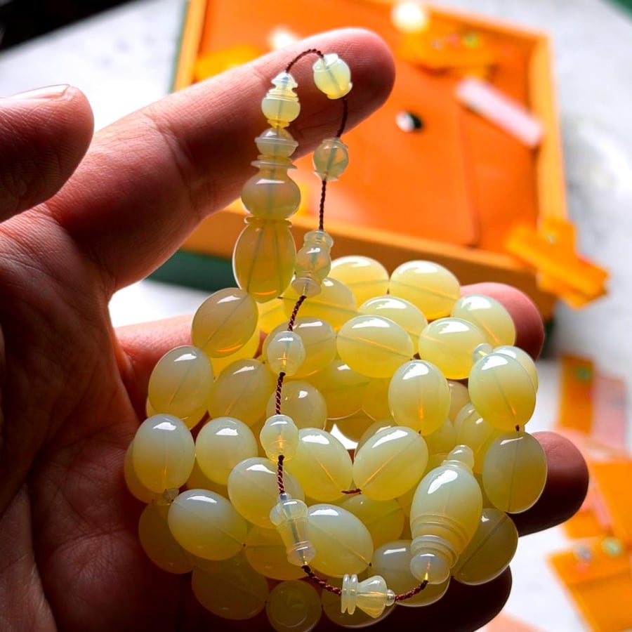 Domeena transparent pearl rosary