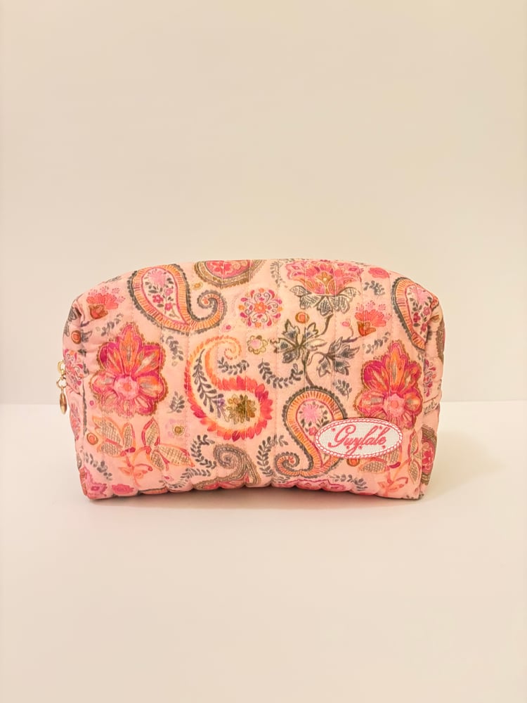 PRETTY IN PINK حقيبة