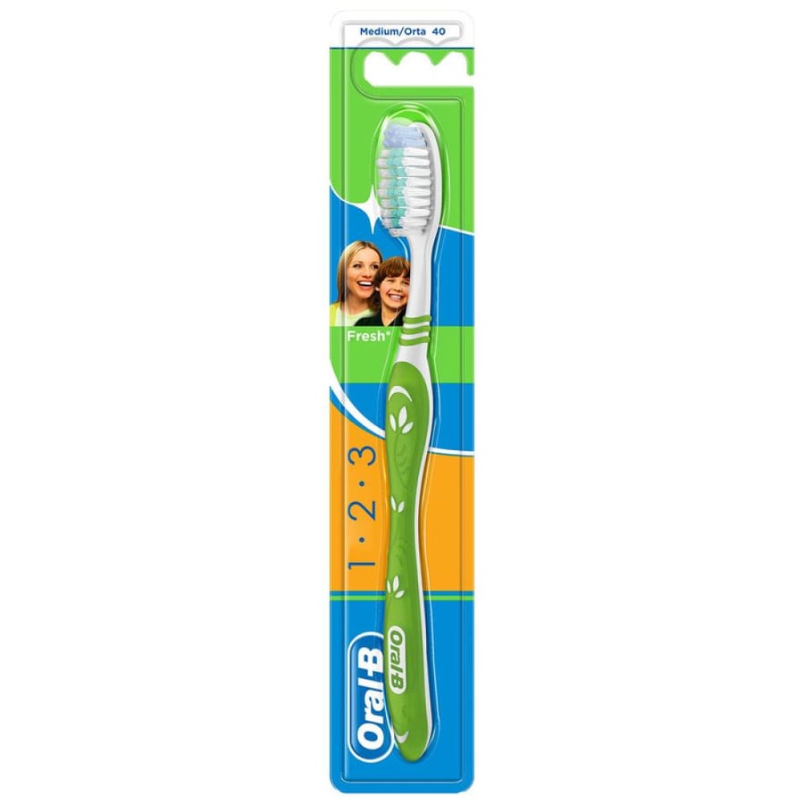 أورال-بي 123 40 متوسط - فرشاة أسنان