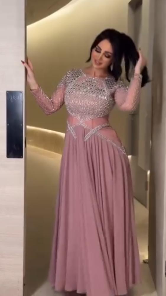 فستان سهره لحمي كرستال