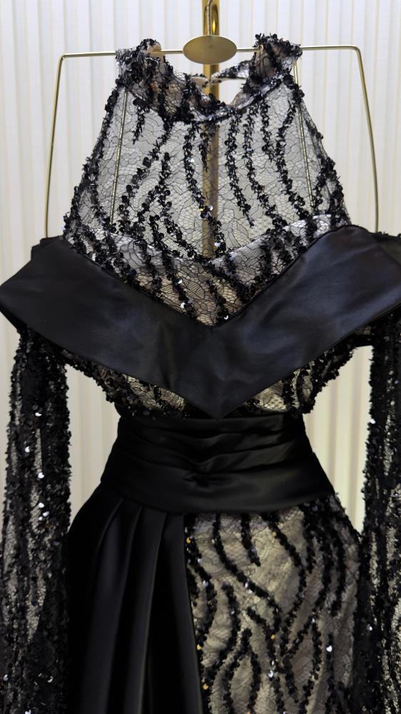 Elegant evening dress, evening bag, padded, Tuffah