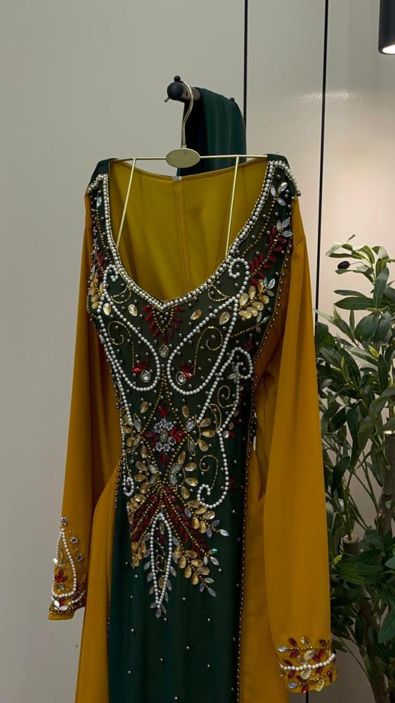 جلابيه سهرة شك كرستال يدوي
