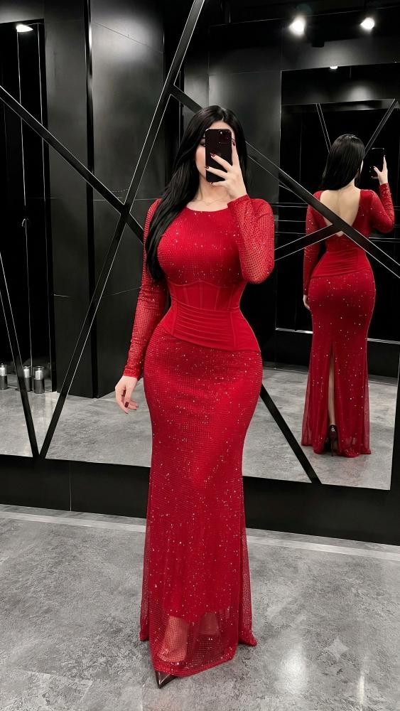 فستان سهرة استرتش ممزوج بالفصوص