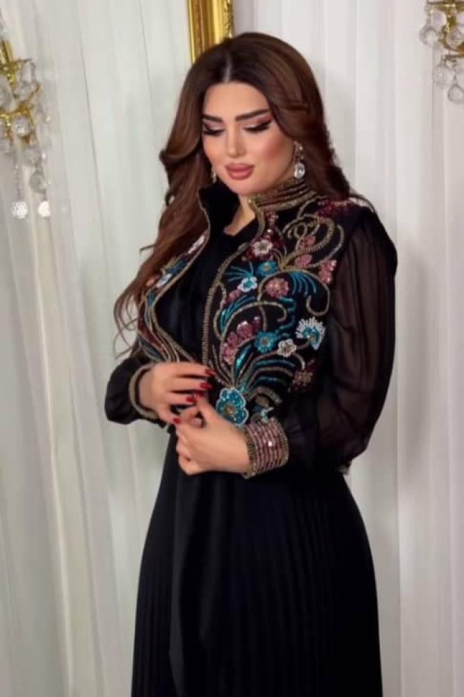 فستان سهرة أنيق شيفون كسرات جورجيت تطريز يدوي راقي