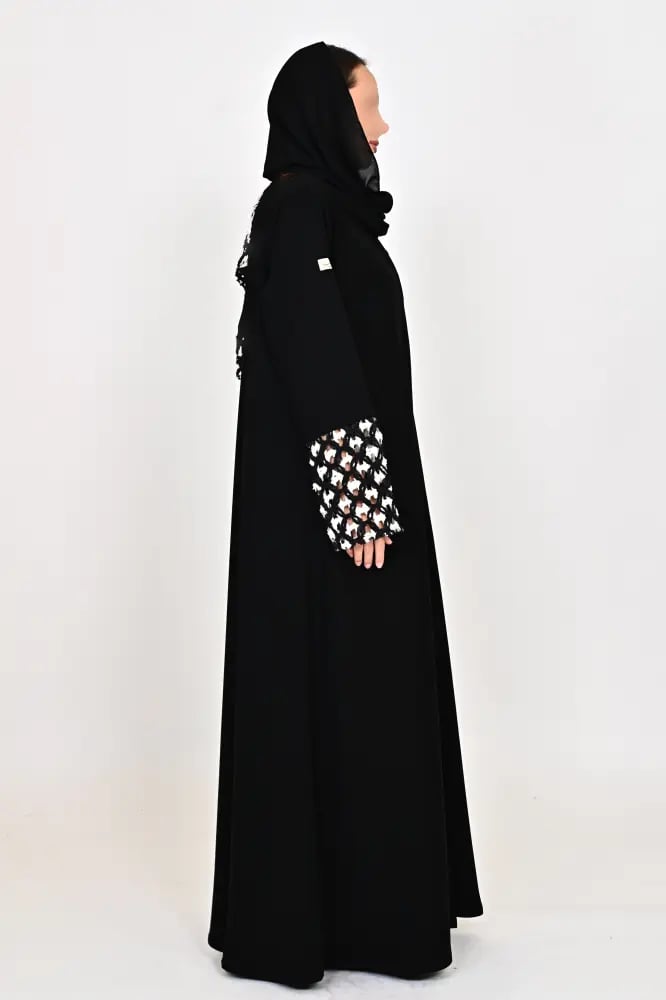 عباية جُمان