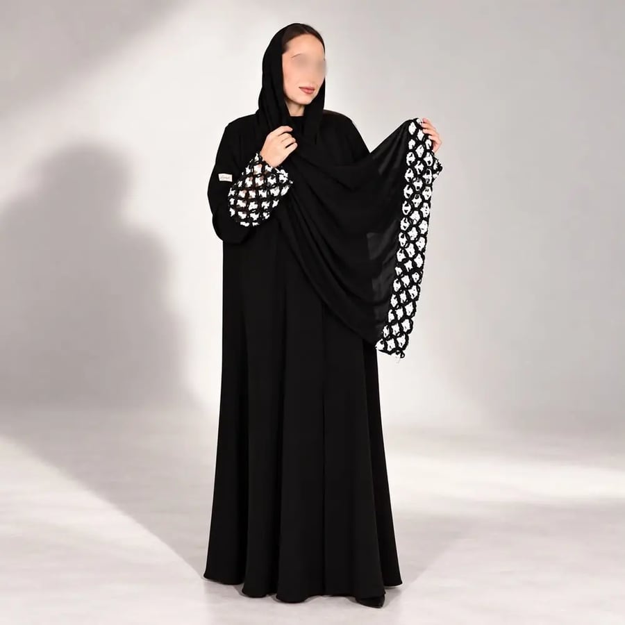 عباية جُمان