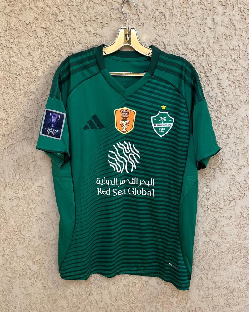 تيشيرت الاهلي شعار النخبة 2026