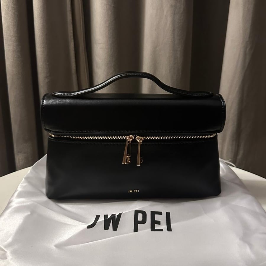 Jw pei Canvas