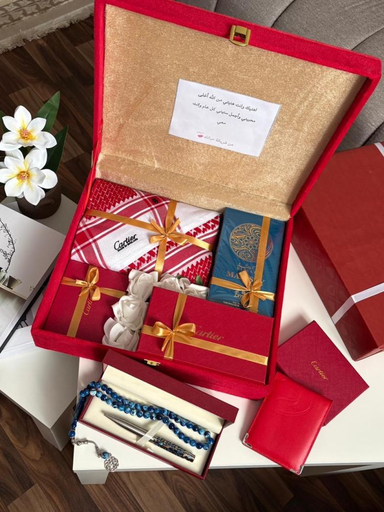 Unique youthful men's gifts