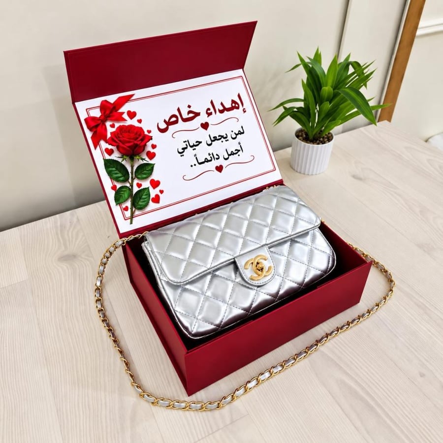 شنط راقيه ماركة شانيل خامه جلديه عالية الجوده