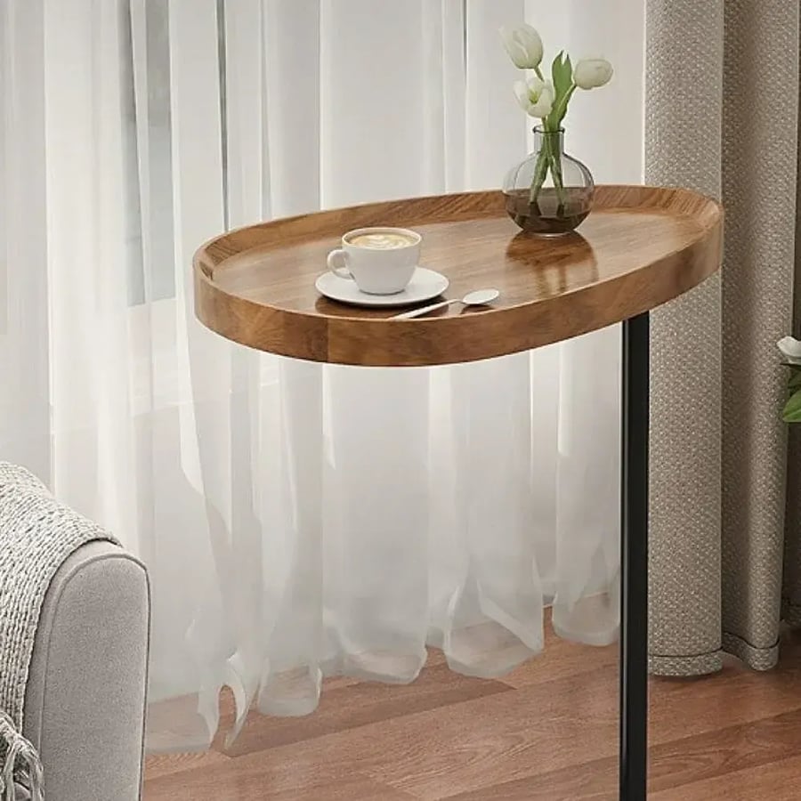 طاولة جانبية صغيرة على شكل حرف C