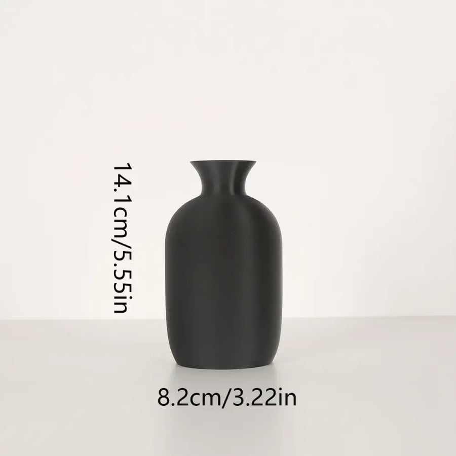 مزهرية شمالية كلاسيكية أبيض وأسود