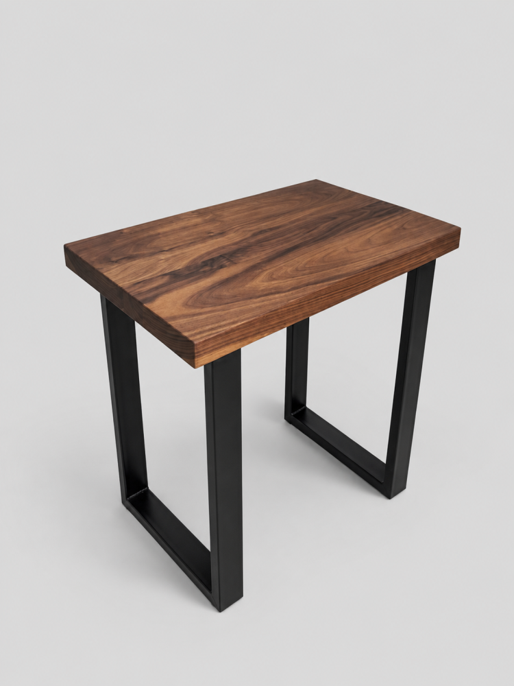 طاوله جانبيه معدنيه بسطح خشبي MDF بتصميم مستطيل باللون الاسود والبني -40x40x55 سم