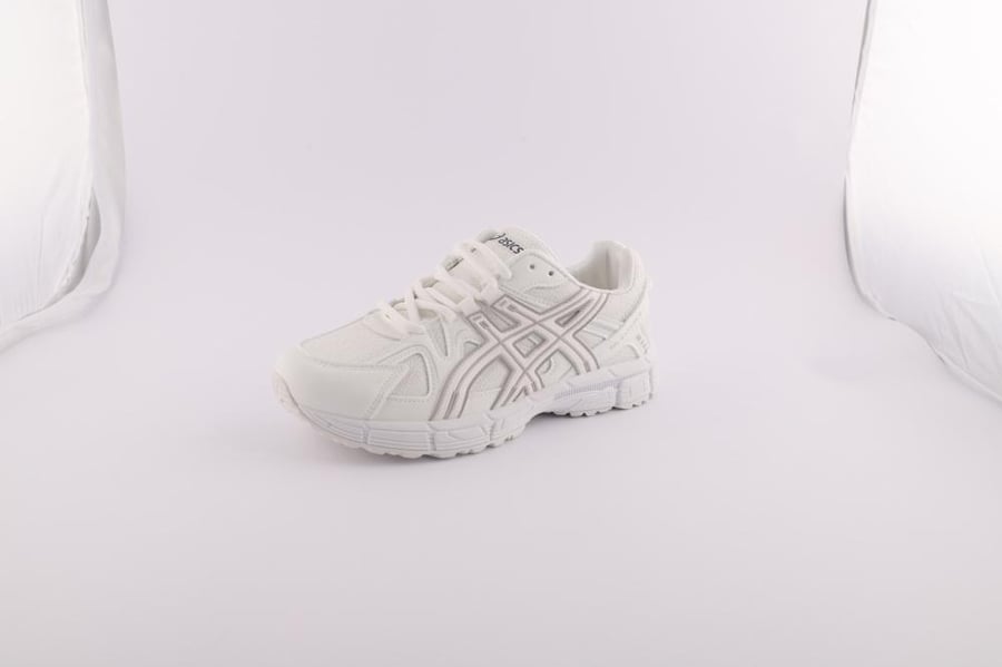 Casual white shoes