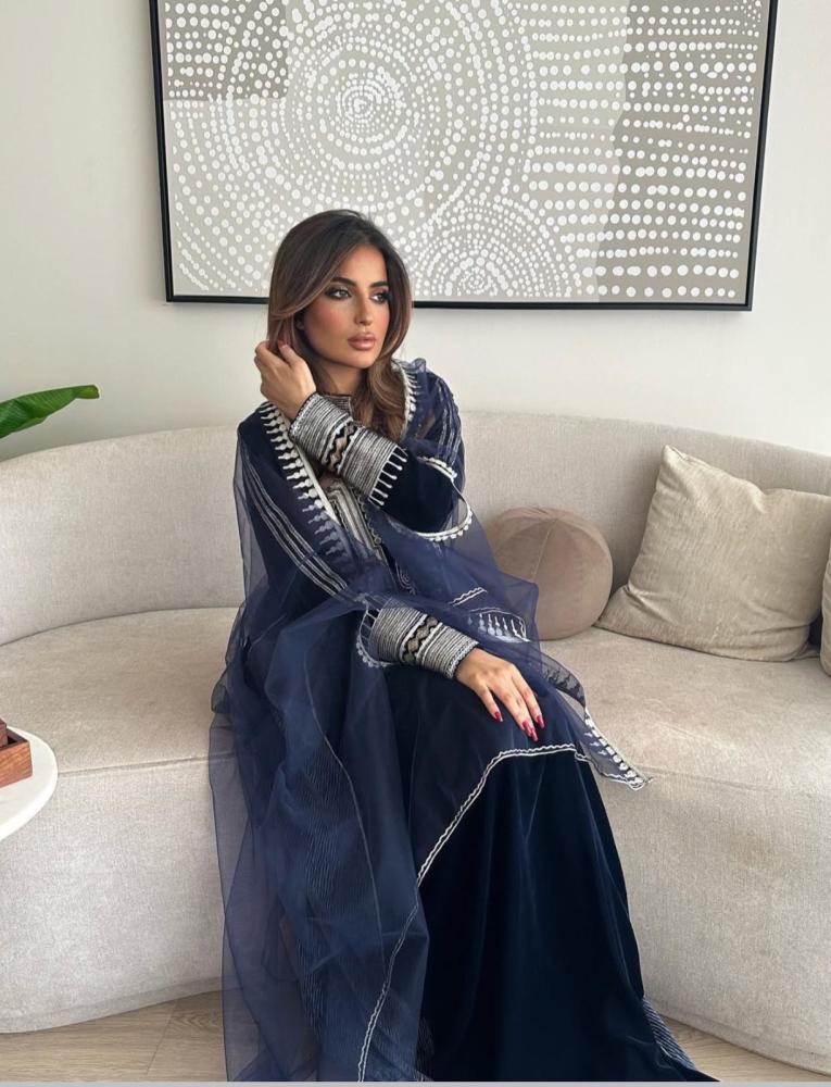 Dark blue Agsari robe for Founding Day