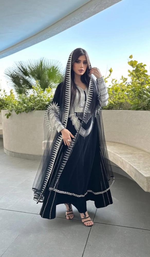 Akhlaam Jalabiya