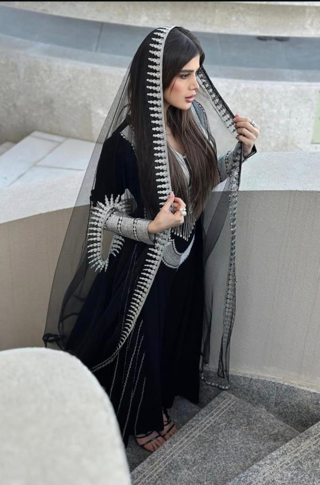 Akhlaam Jalabiya