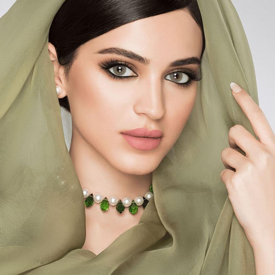 عدسات زينه ملونة شهرية لون لايم من لنس مي