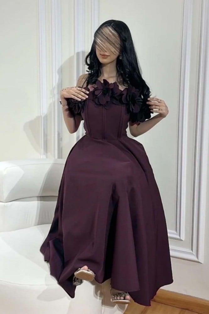 فستان عنابي ميدي اوف شولدر مزين بلورود