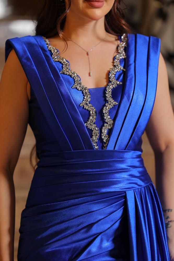 فستان سهرة ناعم