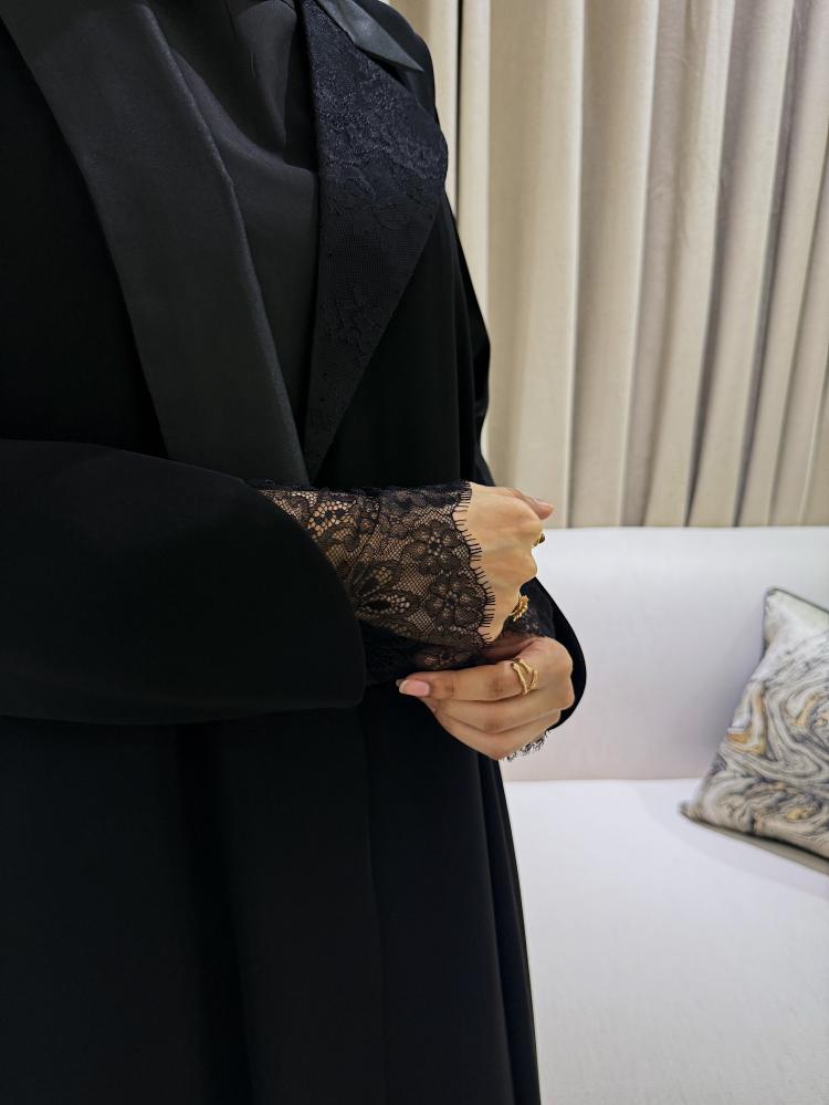عباية بقصة جاكيت