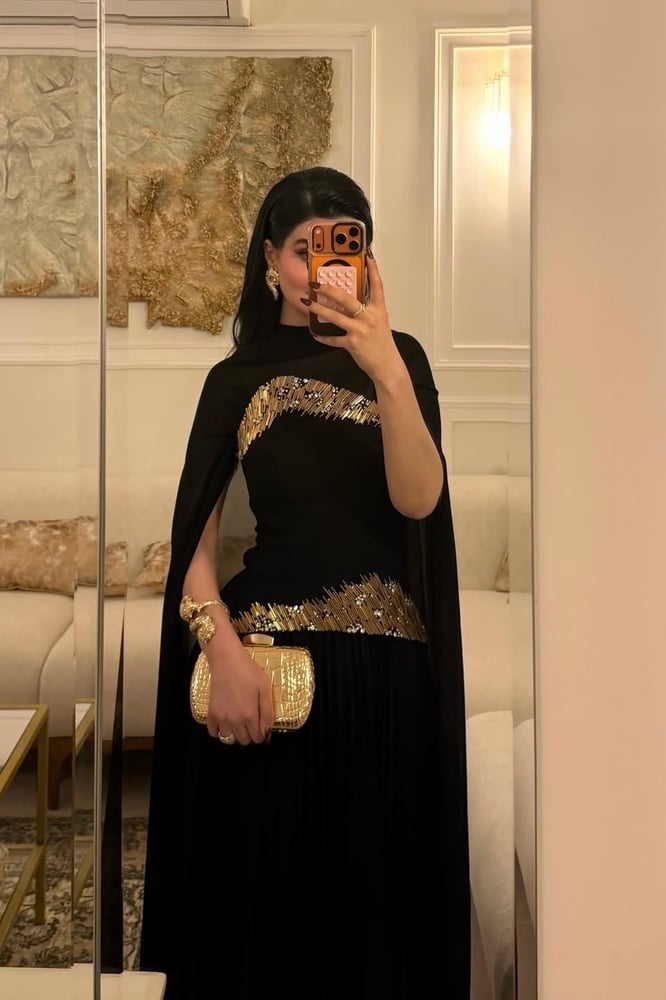 فستان نجى