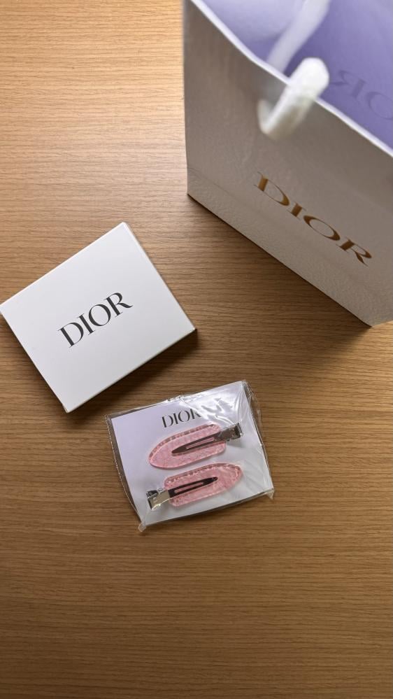 Dior Clips Set مع الملحقات