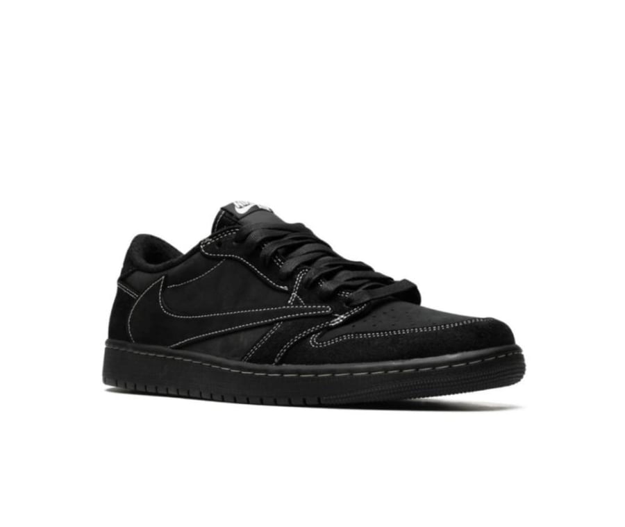 ترافيس سكوت Travis Scott x Nike Air