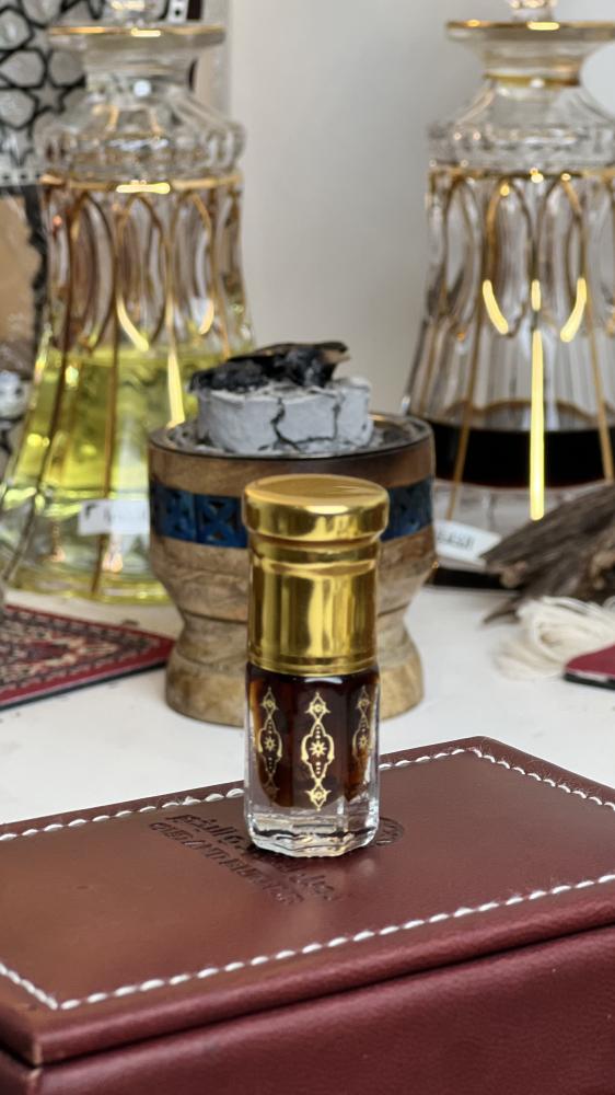 دهن عود الشيبان