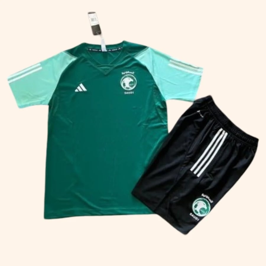 طقم تمارين المنتخب السعودي ولادي اخضر الجديد