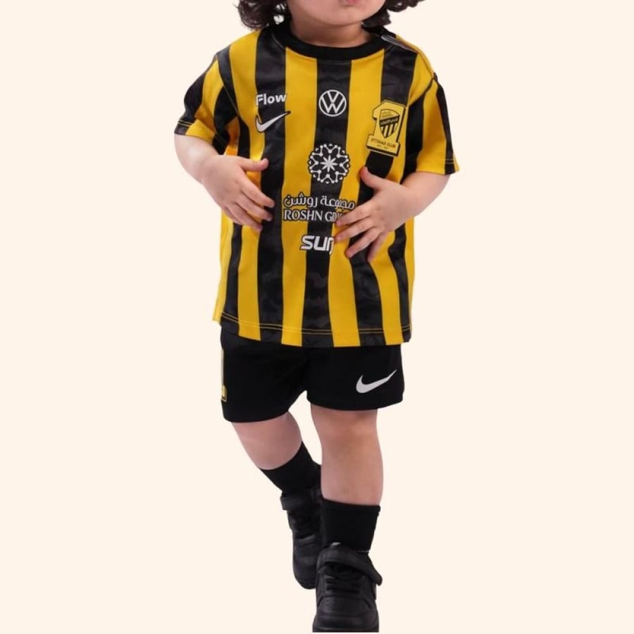 طقم اطفال مواليد نادي الاتحاد الاصفر الجديد الاساسي 2026