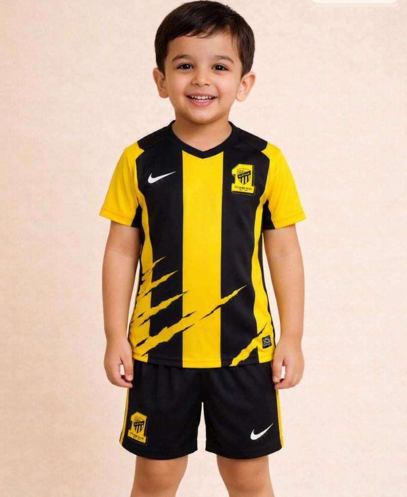 طقم نادي الاتحاد الجديد مقاس اطفال الاساسي