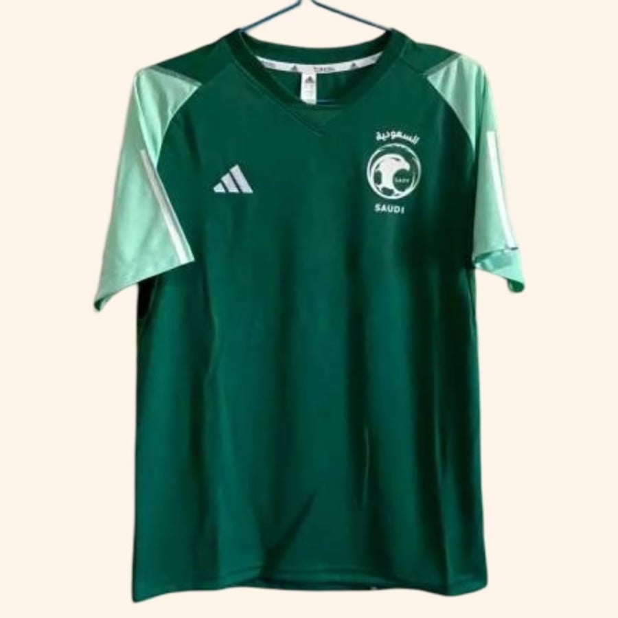 تيشيرت تمارين المنتخب السعودي الاخضر الجديد