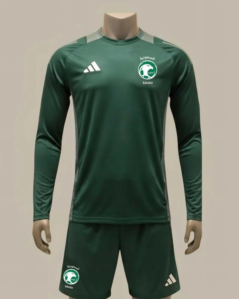 طقم تمارين المنتخب السعودي الاخضر تيشيرت كم طويل وشرت