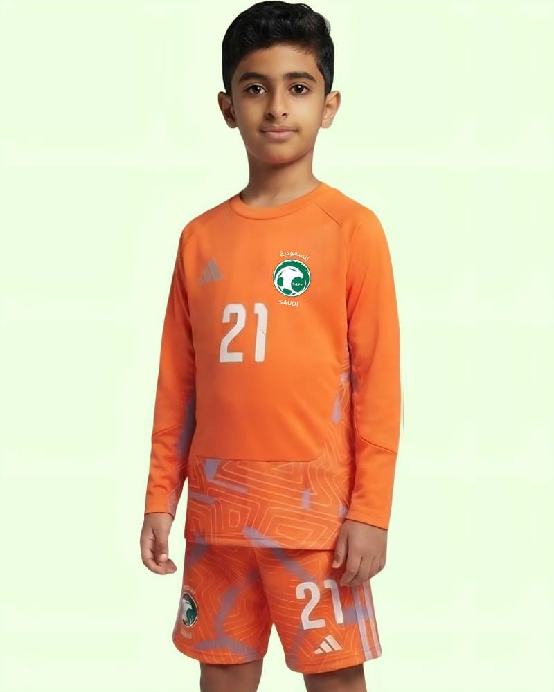 طقم أطفال حارس مرمى المنتخب السعودي البرتقالي طباعه الاسم