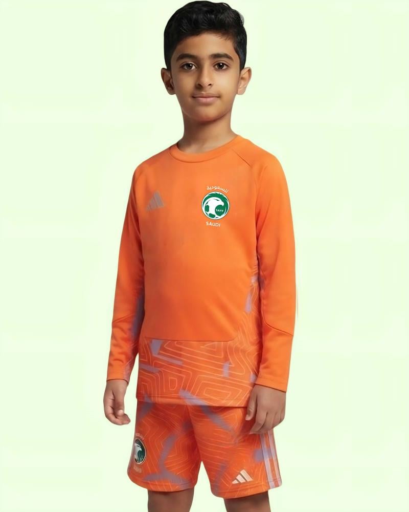 طقم أطفال حارس مرمى المنتخب السعودي البرتقالي الجديد