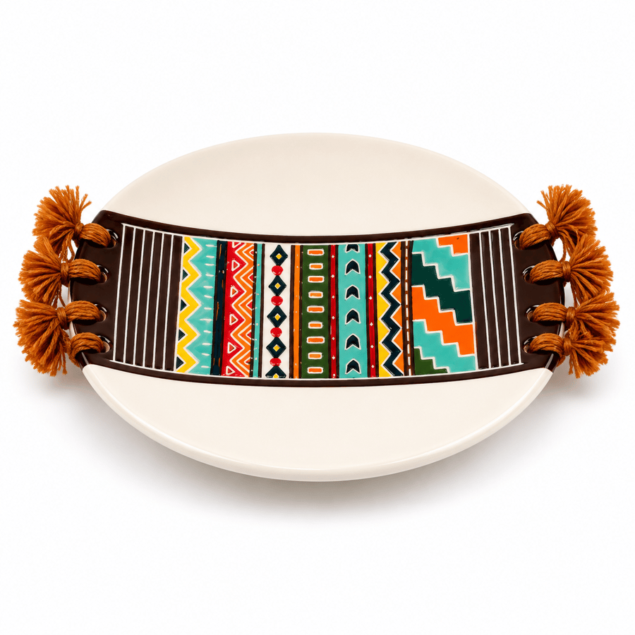 A plate with edges of threads
