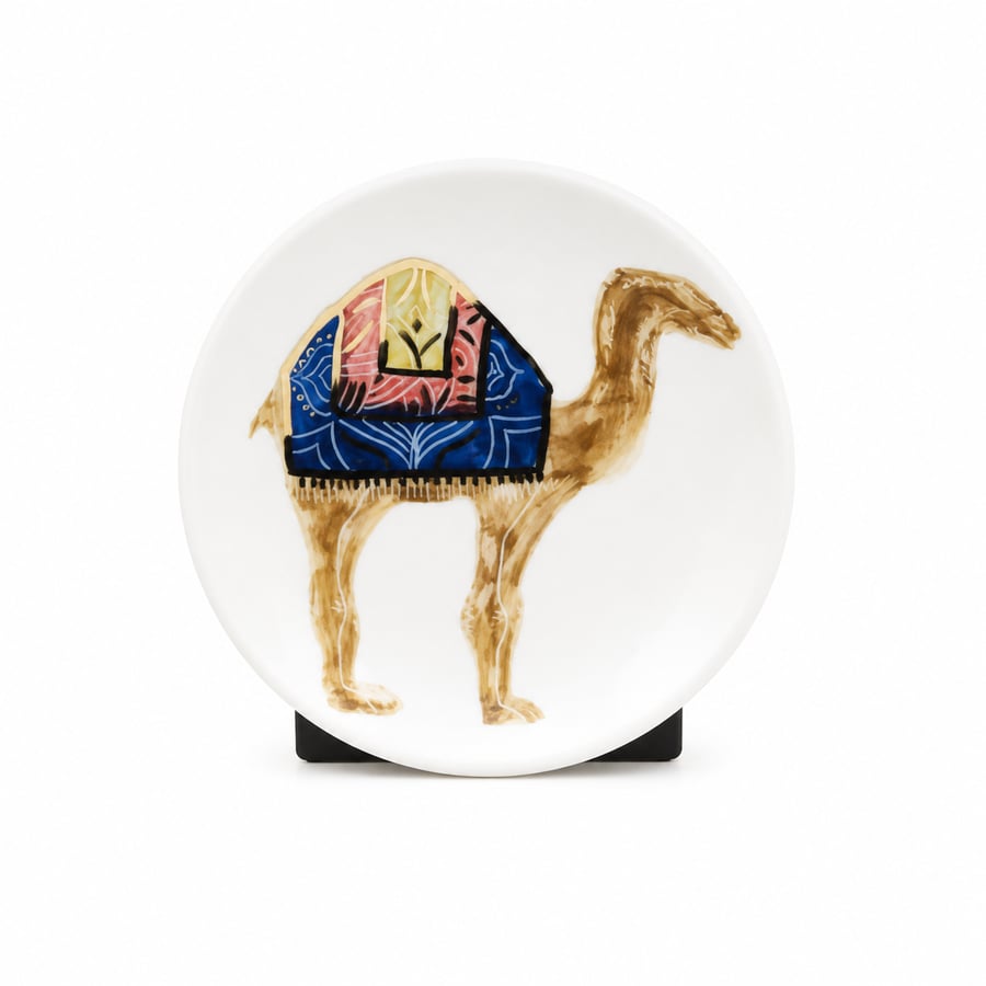 Ceramic plate with hand-drawn design