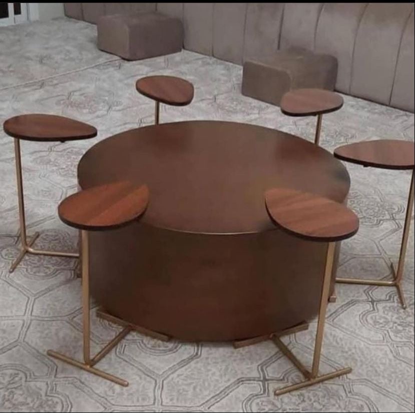 طاوله خشب مع 6 خدمه