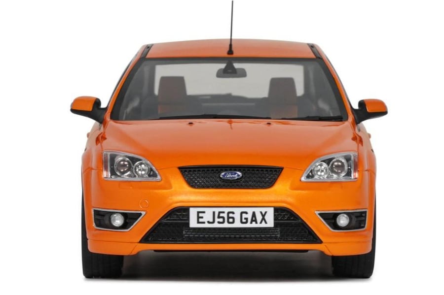 OTTO-MOBILE - FORD ENGLAND - FOCUS MKII ST 2.5 2006 - RHD VERSION Scale: 1/18   Manufacturer code: OT1078   Colour: ORANGE MET   Material: resin   Year: 2006   Notes: LIMITED 999 ITEMS